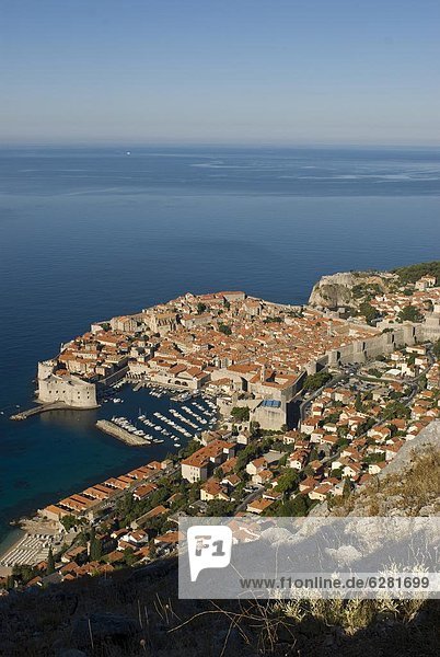 Blick über die Altstadt von Dubrovnik  UNESCO Weltkulturerbe  Kroatien  Europa