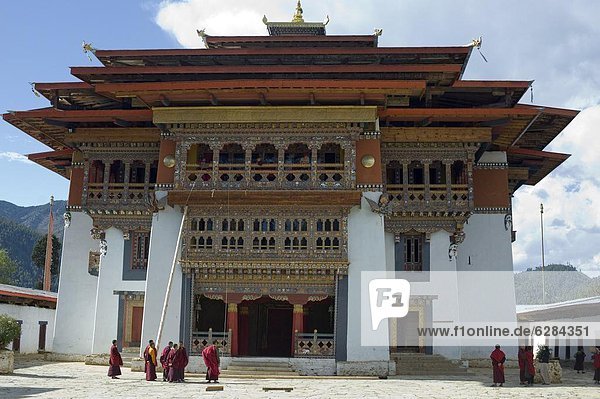 Tal  Mönch  Asien  Bhutan  Kloster
