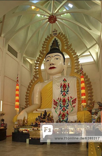 Südostasien  Asien  Buddhastatue  Singapur