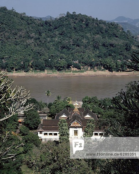 Royal Palace and Mekong River in Luang Prabang  Laos  Indochina  Southeast Asia  Asia