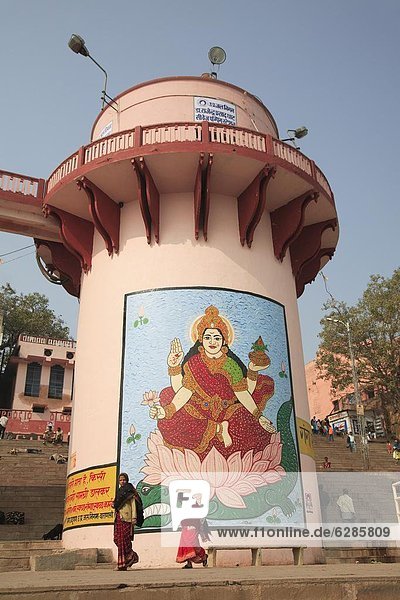 Mural of Lakshmi  Goddess of Wealth  on a water tower  Dasaswamedh Ghat  Varanasi  Uttar Pradesh  India  Asia