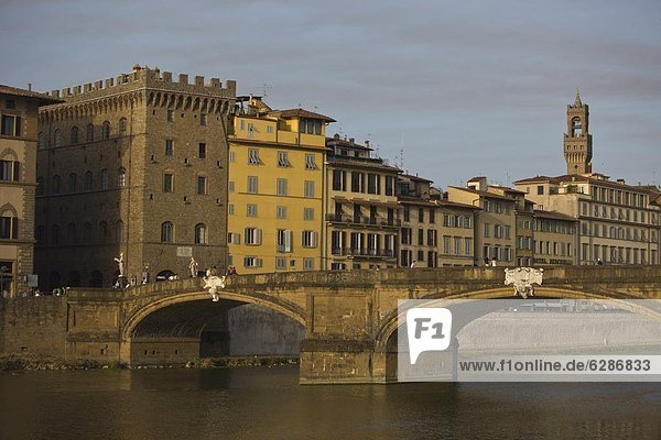Ponte Santa Trinita over the River Arno  Florence  Tuscany  Italy  Europe