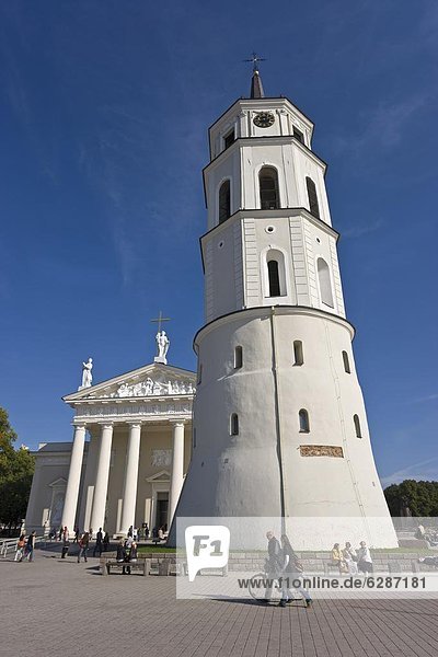 Glockenturm  Vilnius  Hauptstadt  Europa  Kathedrale  groß  großes  großer  große  großen  Belfried  Litauen