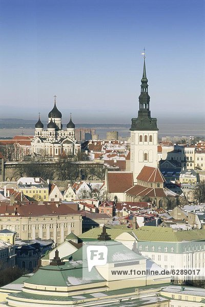 Tallinn Hauptstadt Europa Winter über Stadt Ansicht Erhöhte Ansicht Aufsicht heben UNESCO-Welterbe Estland alt