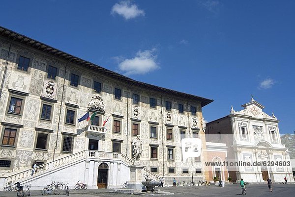 Piazza dei Cavalieri  Scuola Normale University  Pisa  Tuscany  Italy  Europe
