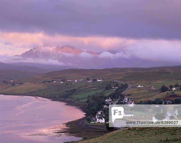 Europa  Wolke  Sonnenuntergang  Großbritannien  schwarz  See  Isle of Skye  Schottland