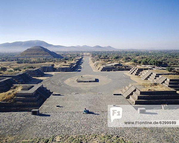 Pyramids of San Juan  Teotihuacan  Mexico