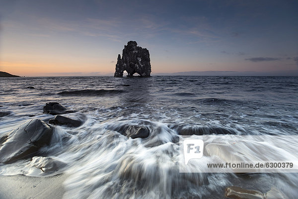 HvÌtserkur rock formations Vatnsnes Peninsula Nor_urland vestra Northwest Iceland Iceland Europe