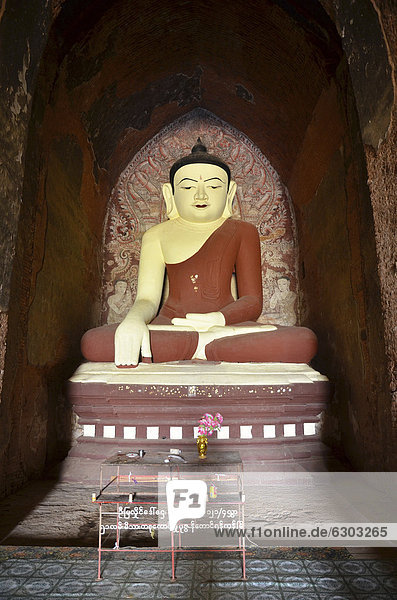 Seated Buddha  Old Bagan  Myanmar or Burma  Asia