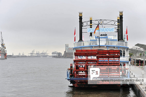 LOUISIANA STAR  luxury paddle steamer  built in 1999  56m long  harbor  Hamburg  Germany  Europe