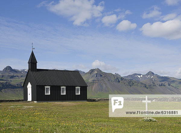 Kirche von Bu_ir oder F·skr__sfjör_ur  SnÊfellsnes  SnÊfellsness  Island  Europa