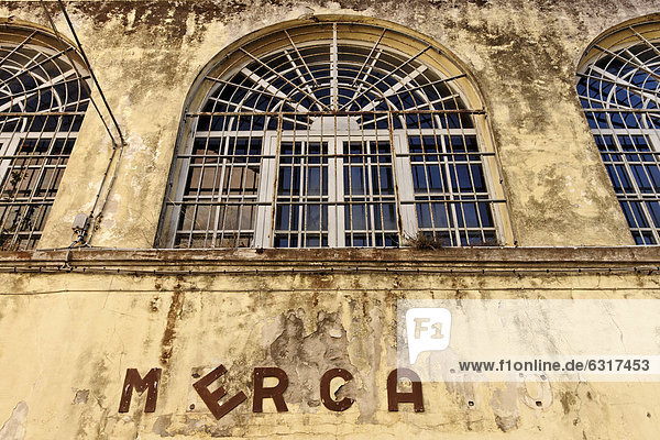 Old facade of a closed Italian super market  Mercato  Portoferraio  Elba  Tuscany  Italy  Europe