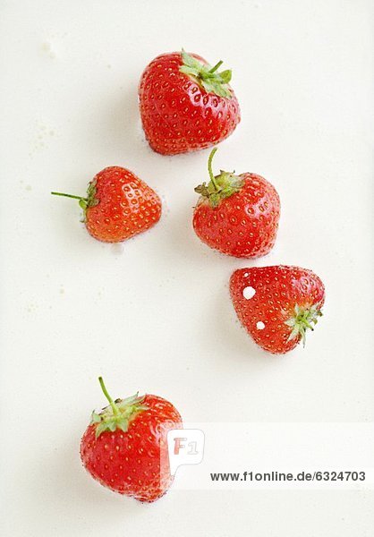 Erdbeeren in Sahne