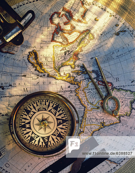 Navigation  Landkarte  Karte  Gerät  Globus