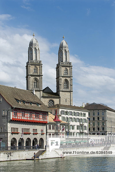 Wohnhaus Zwilling - Person Kirche Schweiz