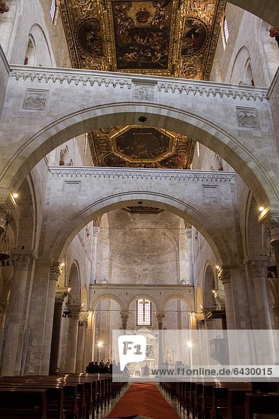 Italy  Apulia  Bari  Basilica San Nicola indoor