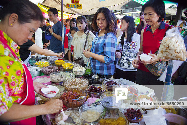 Blumenmarkt  Mensch  Menschen  Lebensmittel  kaufen  Markt