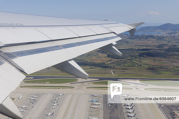 Griechenland  Flugzeug ab Flughafen Athen