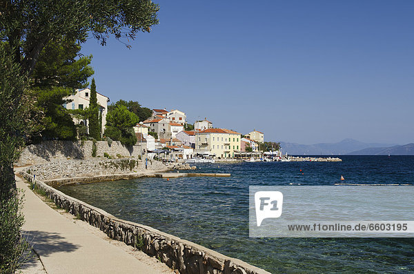 Europa Strand Dorf angeln Adriatisches Meer Adria Kroatien