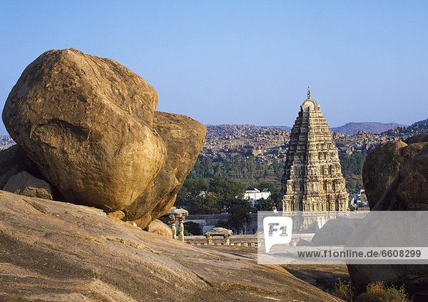 Virupaksha Temple  Of The Historic Vijayanagara Empire.