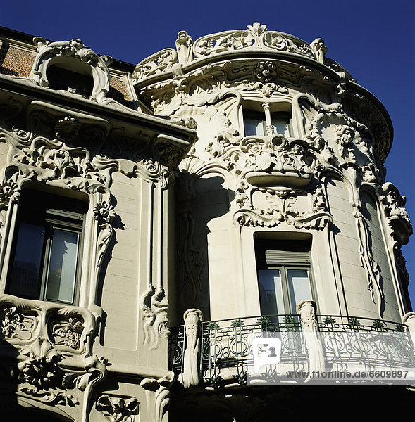 Palacio Longoria   Close Up