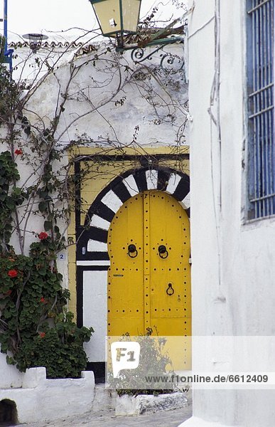 Doorway in Tunis