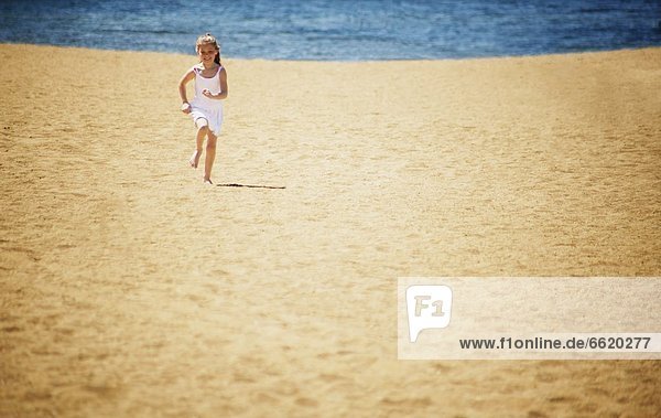 Strand rennen Mädchen
