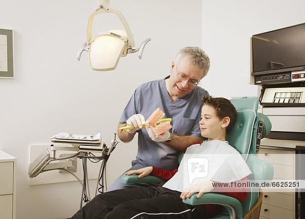 hoch  oben  Prüfung  Zahnarzt