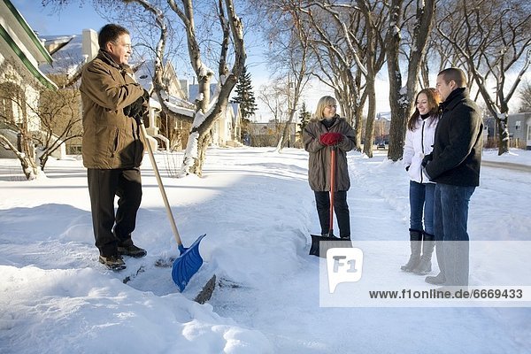 Außenaufnahme  Besuch  Treffen  trifft  Alberta  Kanada  Edmonton  Schnee