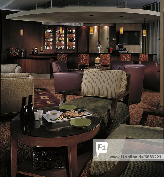 Restaurant Lounge