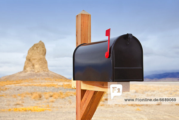 Wüste  Briefkasten