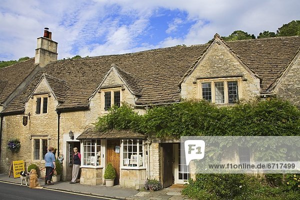 Galerie  Cotswolds  Castle Combe  England