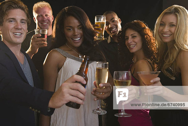 Portrait  Freundschaft  Fest  festlich  Nachtklub  Champagner
