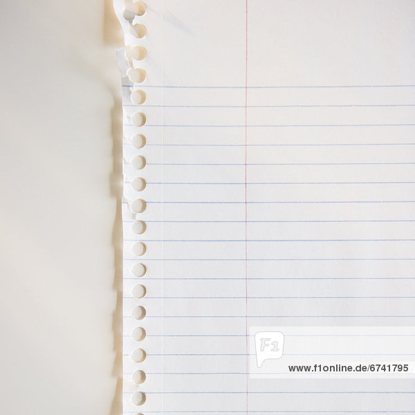 Papier  schießen  Menschenreihe  Studioaufnahme