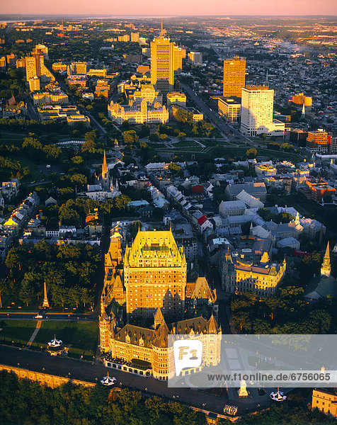 Sonnenaufgang  Großstadt  Ansicht  Luftbild  Fernsehantenne  Quebec  Quebec City