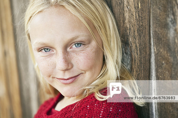 Portrait  13-14 Jahre  13 bis 14 Jahre  Mädchen