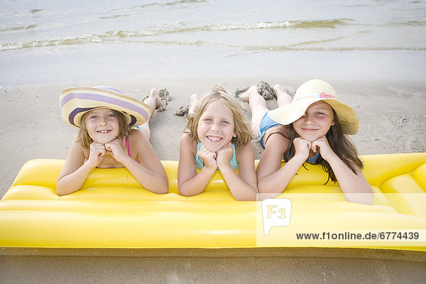 Portrait of three girls  Grand Beach  Manitoba