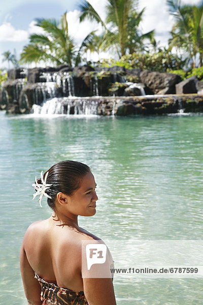 Schönheit Entspannung lächeln Wasserfall Polynesier