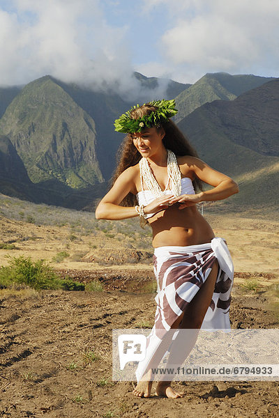 Berg  Schönheit  tanzen  Hintergrund  Mädchen  hawaiianisch