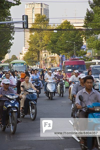 Straße  beschäftigt  Vietnam