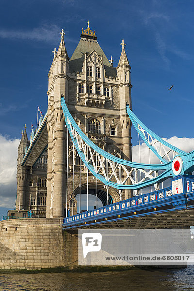 Großbritannien  London  Tower Bridge