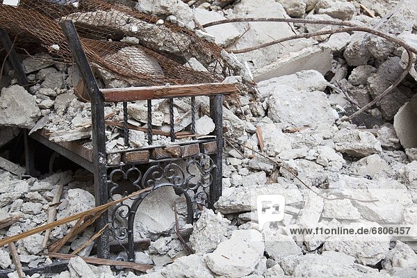 Ruine Kathedrale katholisch Erdbeben Haiti