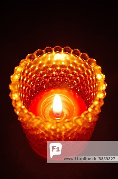 Glas  Beleuchtung  Licht  halten  Hintergrund  Kerze  rot  Tee