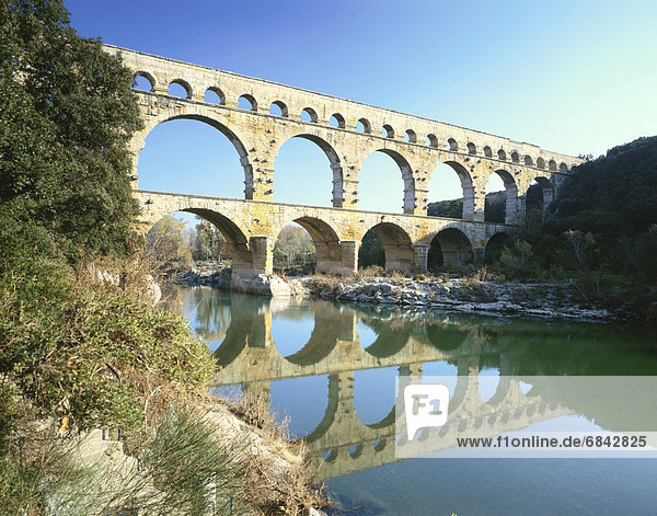 Frankreich  Fluss  Provence - Alpes-Cote d Azur  Gard
