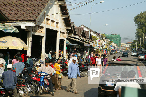 Crowded Street