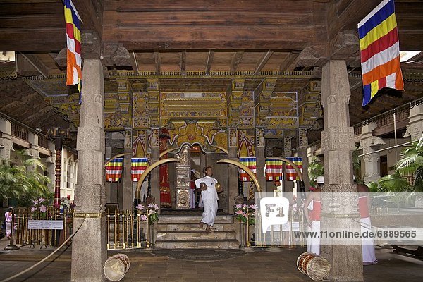 Tooth Sanctuary  Temple of the Tooth Relic  UNESCO World Heritage Site  Kandy  Sri Lanka  Asia