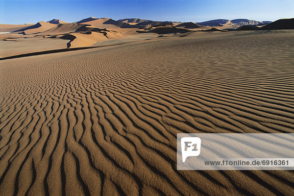 Sand Dunes  Namib Desert  Namibia
