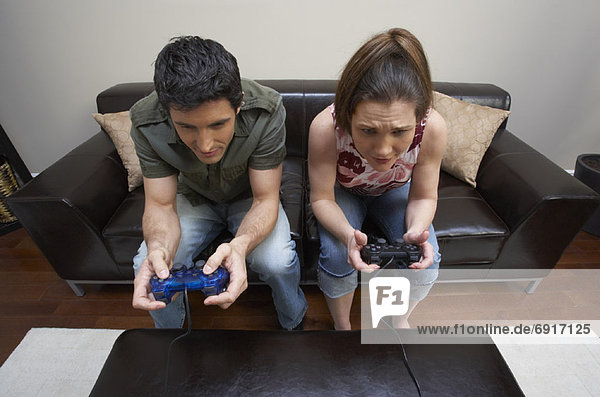 Paar spielen Video-Spiel