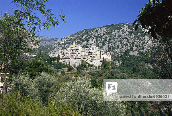 Frankreich Provence - Alpes-Cote d Azur Peillon Stadtansicht