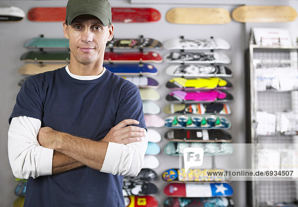 Portrait  Skateboard  Inhaber  Laden